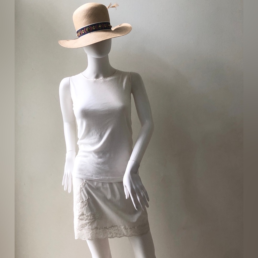 Slip Skirt. Bathing suit cover. Lunch. Wear with flip flops.